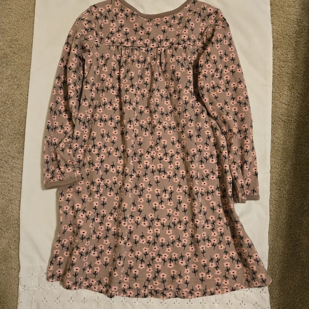 Hanna Andersson Day Play Printed Dress Pebble Floral Size 120